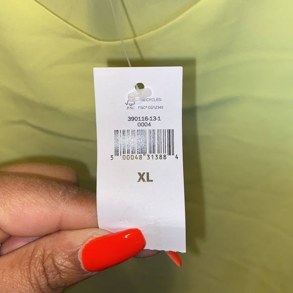 Neon yellow cami xl banana republic factory - Picture 3 of 3